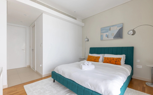 Апартаменты Welcome Home in Bluewaters Residences