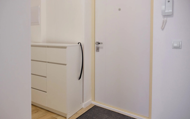 Апартаменты RentPlaza на 8 Марта 20 Этаж