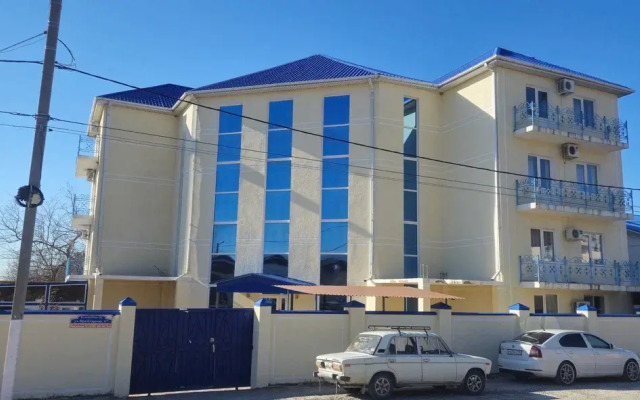 Piramida Guest House