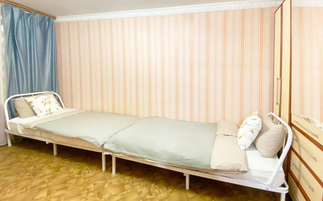 Апартаменты Комфорт класс, Свердлова 56