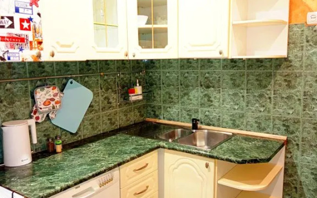 Апартаменты 3-комнатные в центре Минска на Площади Победы