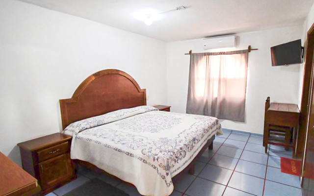 Отель Posadas Ocampo Rotamundos