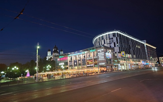 Квартира 2х Комнатые Апартаменты в Сердце Города