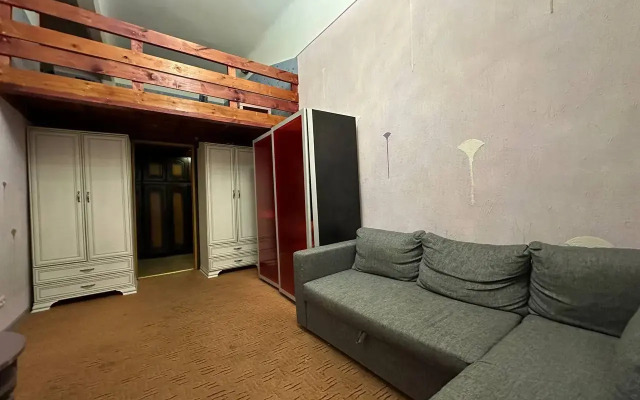 Dvukhurovnevaya Prostornaya Na Marksistskoy Flat