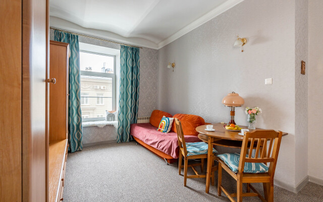 Апартаменты атмосферные SutkiLive в Центре у м. Горьковская