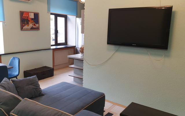 Апартаменты Зеленая лампа Уткинская 10