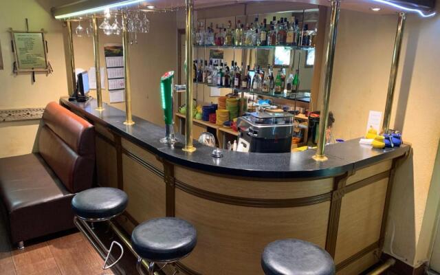 Отель Тимптон