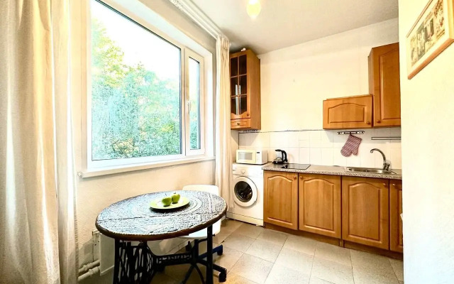 Bolshie U Aerorort/sokol Apartments