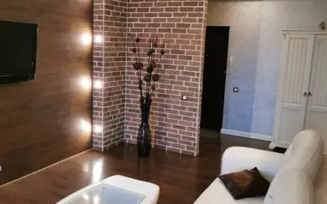 Tandem Apartments
