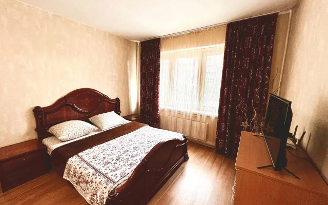 Komfortnaya V Udobnoy Lokatsii Flat