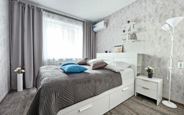 Svetloyar Flat