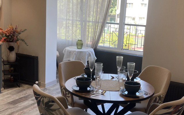 V Tsentre Apartments