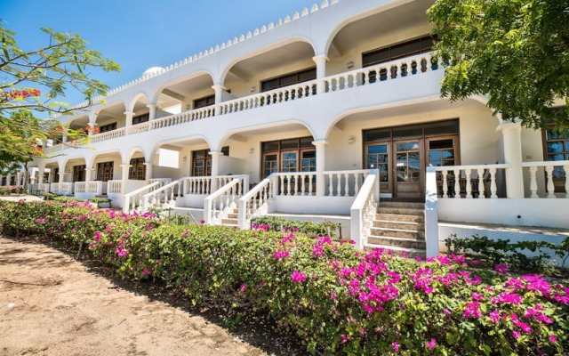 Jumbo Watamu All Inclusive Hotel