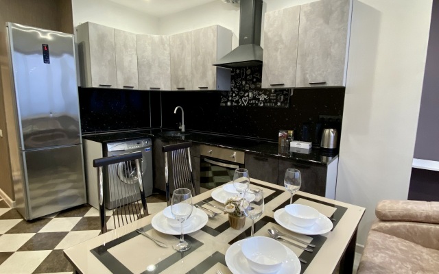 S Potryasayuschim Vidom Na Volgu Apartments