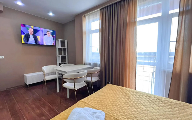 Nasezam Nizhneimeretinskaya 137a Flat