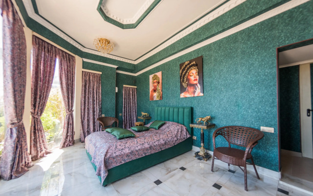 Вилла пентхаус с бассейном