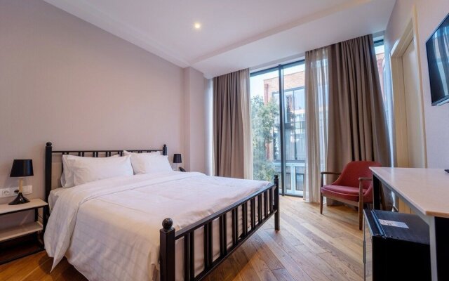 Makmani Hotel