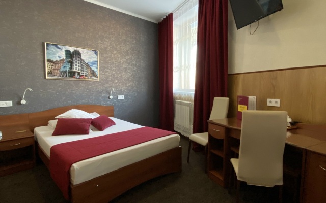 Praga Hotel