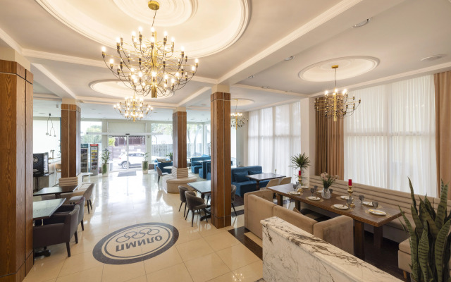 Olymp First Line Hotel