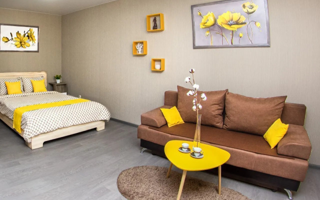 Na Sovetskoy Ulitse Flat