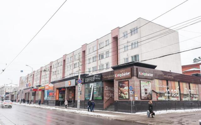 Dvuhkomnatnye Centr, u ploshchadi Pobedy,CHernyahovskogo 12A,Kolibri#12A Apartments