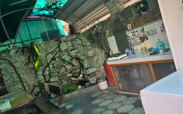 Alenka Guest house
