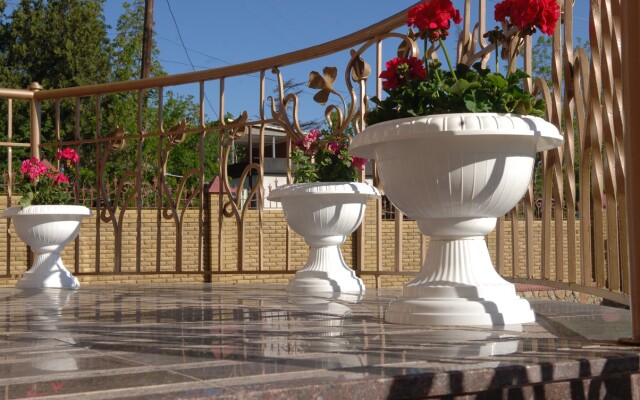 Favorit Guest House
