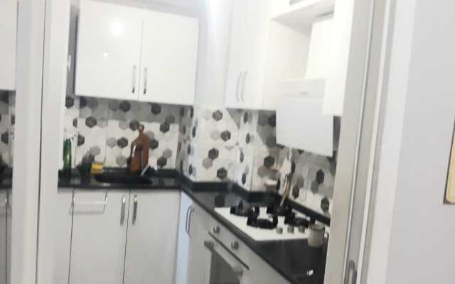 Sweet & Comfortable 2+1 at Taksim Flat