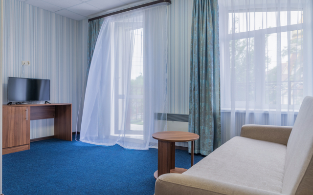 Seashell Hotel