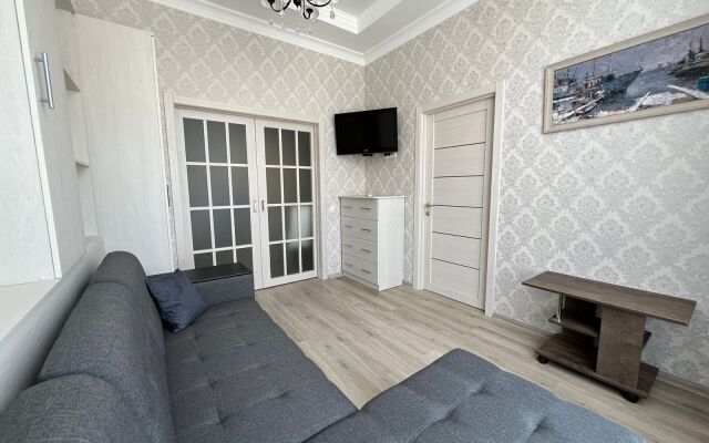 Квартира двухкомнатная Крымская 22