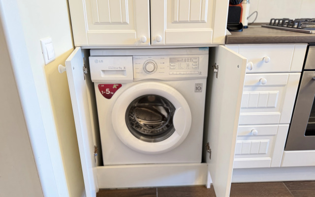 V Tsentre Lazurnaya Ptichka Flat