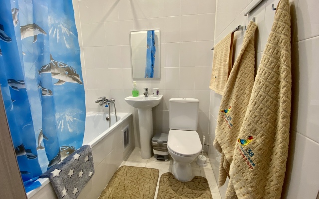 38 Popugaev Guest House