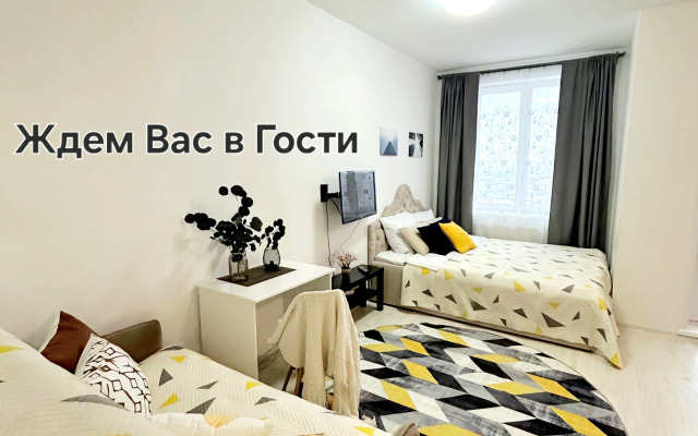 Studiya Okolo Trk Planety I Sk Sukhareva Flat