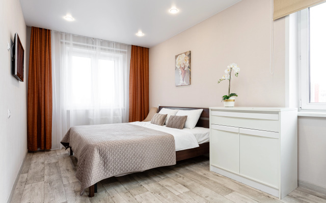 Krasroom vozle TC Planeta Flat