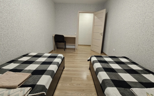 Na Industrialnoy 1B/3B Apartments
