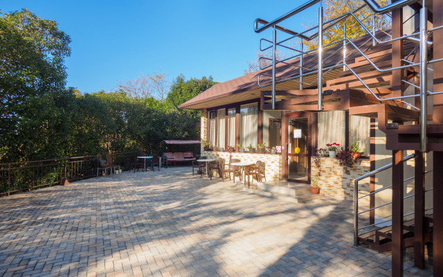 Vinograd Hotel