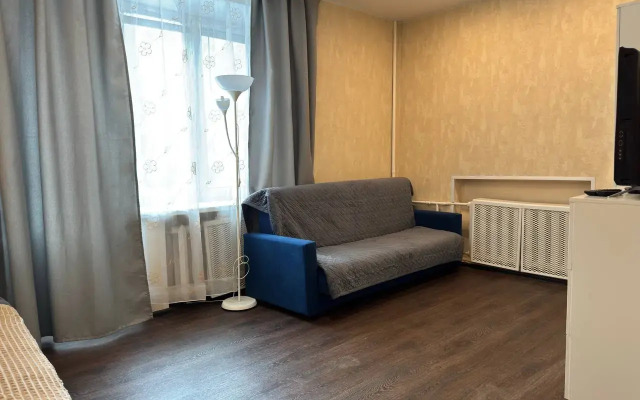 Odnokomnatnaya U M Leninskiy Prospekt Flat