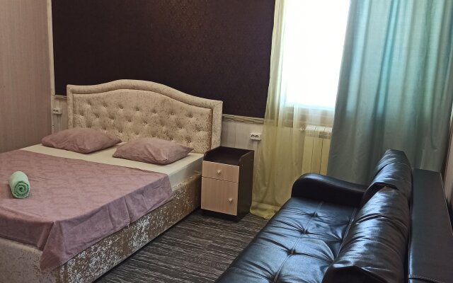 Vgosti Hotel