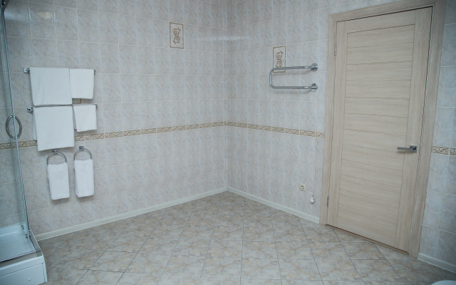 Russkaya Piramida Hotel