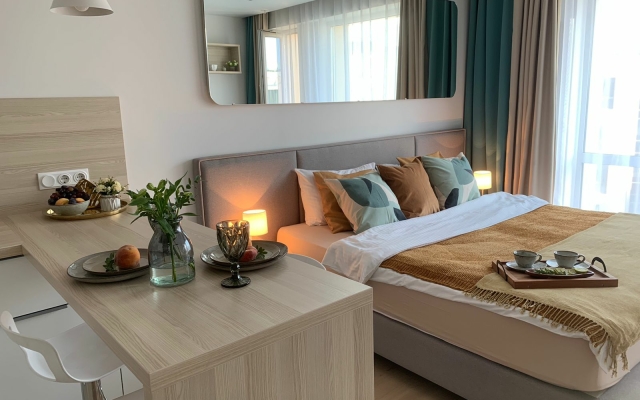 V Tsentre Pitera Apartments