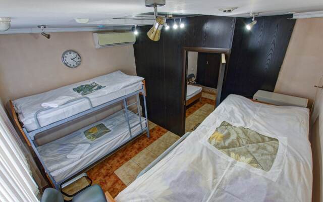 Fiztekh Hostel
