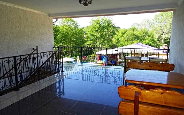 Guest house Miya