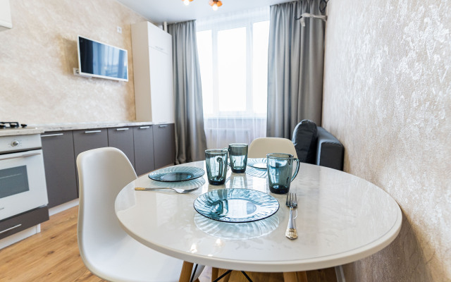 Ot LetoApart na ulice Khvorostyanskogo 21 Apartments