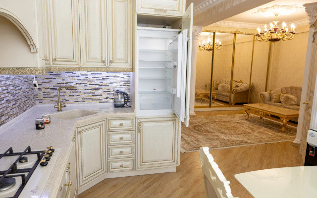 Апартаменты "Эленика" Роскошные у Озера в Махачкале