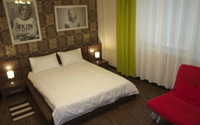 Апартаменты с джакузи и отдельной спальней