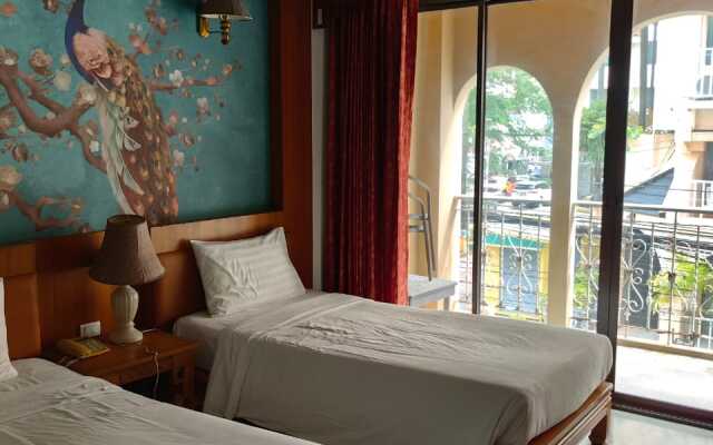 Grand Orlov Patong Apart-Hotel