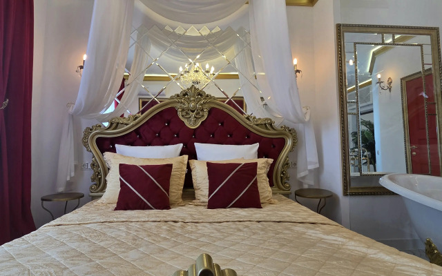 Lyuks Dlya Dvoikh Flat