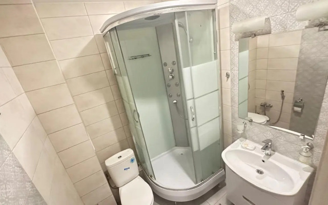 Квартира на Адоратского