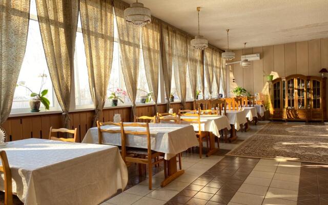 Гостиничный Копмлекс На Линево