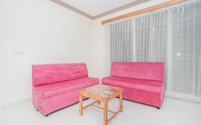 Отель Dollars Nest